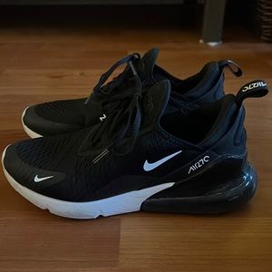 Nike Air Max 270 - Black & White (Size: Men’s 8.5 / Women’s 10)
